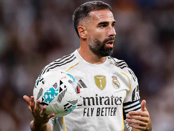 hậu vệ cánh phải Real Madrid hay nhất