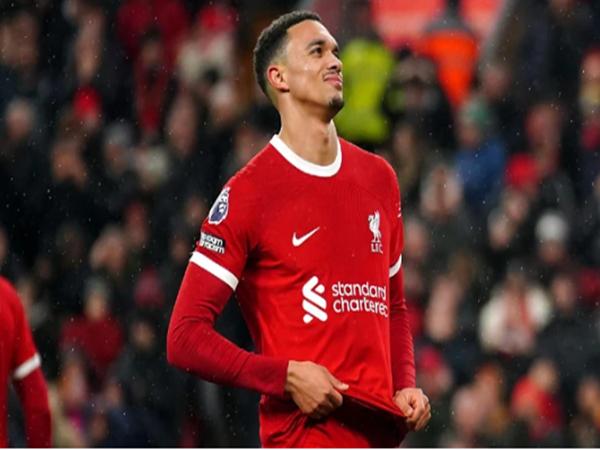 Các hậu vệ cánh phải Liverpool