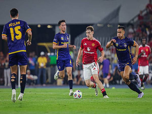 Man United đối mặt bài toán tuyến giữa ở giai đoạn nước rút mùa giải